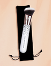 saint iris luxury cruelty free beauty brush for masking and makeup